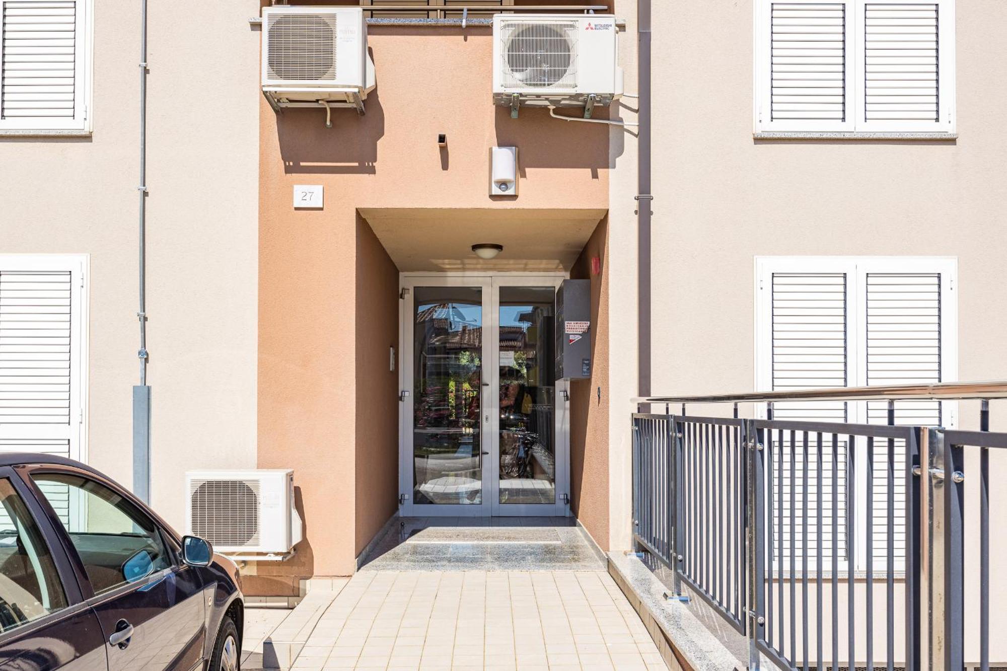 Feniks Fazana Apartman Eksteriør bilde